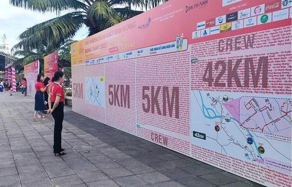 Backdrop giải chạy cho khu vực Expo