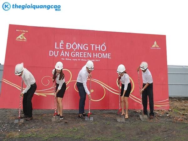 In ấn backdrop lễ động thổ gi&aacute; rẻ