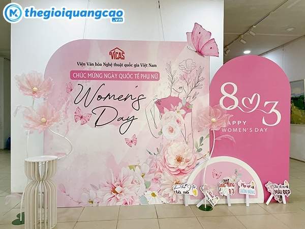 Thiết kế backdrop 8/3 theo yêu cầu