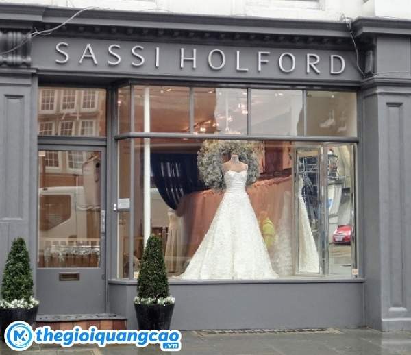 Mẫu bảng hiệu studio &aacute;o cưới chuy&ecirc;n nghiệp