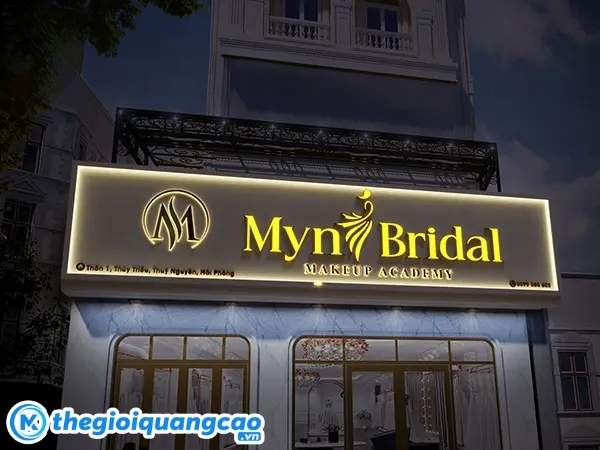 Thi c&ocirc;ng bảng hiệu tiệm &aacute;o cưới chữ nổi đ&egrave;n LED