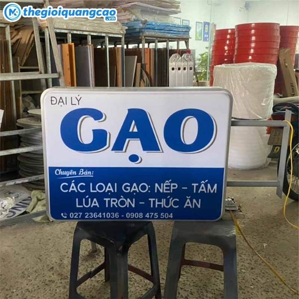 Mẫu biển vẫy cho cửa h&agrave;ng đại l&yacute; gạo