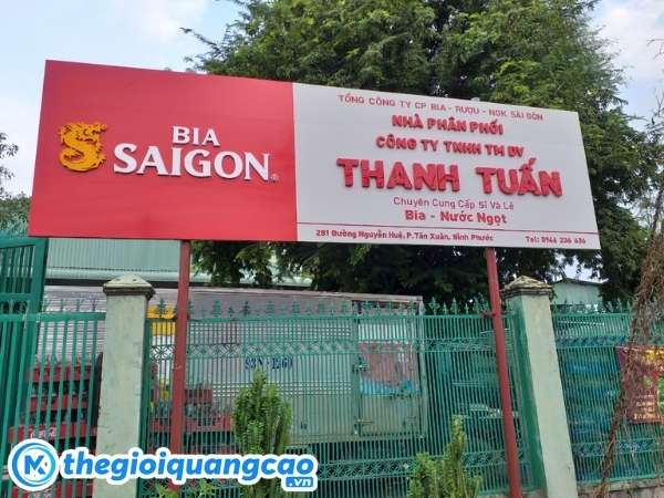 Mẫu bảng hiệu bia s&agrave;i g&ograve;n chữ nổi mica nền alu