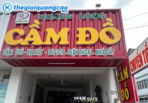 Làm bảng hiệu cầm đồ chữ nổi mica nền tôn sóng