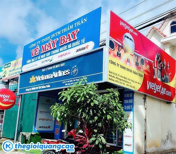 Mẫu bảng hiệu đại l&yacute; v&eacute; m&aacute;y bay chuy&ecirc;n nghiệp