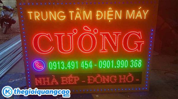 L&agrave;m bảng hiệu điện lạnh hộp đ&egrave;n gắn led