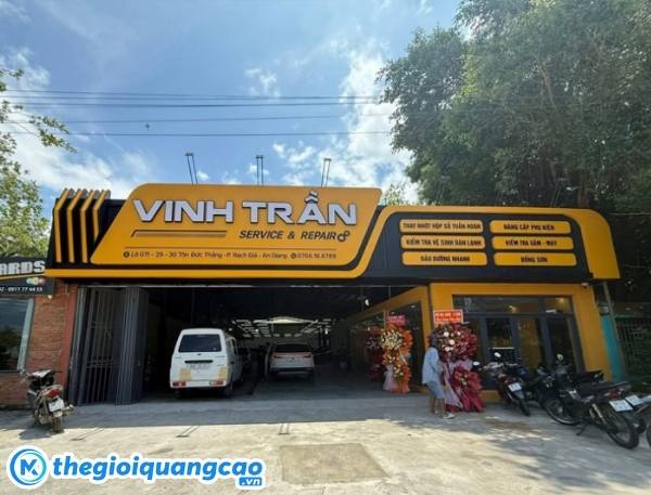 Bảng hiệu gara &ocirc; t&ocirc; chữ nổi mica gắn led xuy&ecirc;n s&aacute;ng