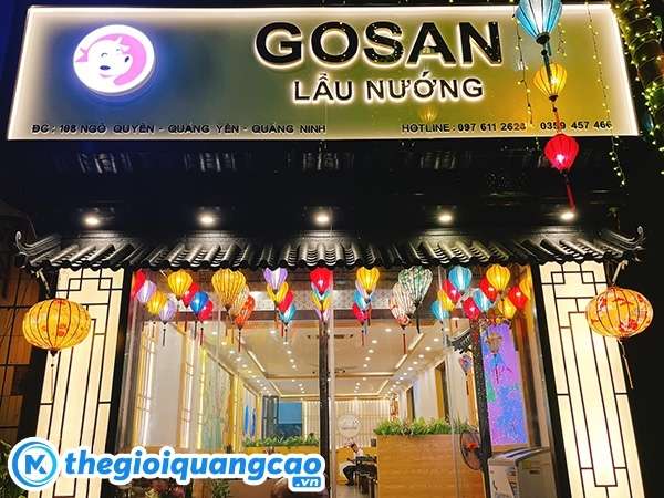 Thi c&ocirc;ng bảng hiệu lẩu nướng chữ nổi inox tr&aacute;ng gương