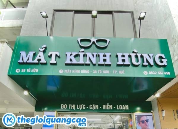 Bảng hiệu shop mắt kính cao cấp, sang trọng chất liệu ALu
