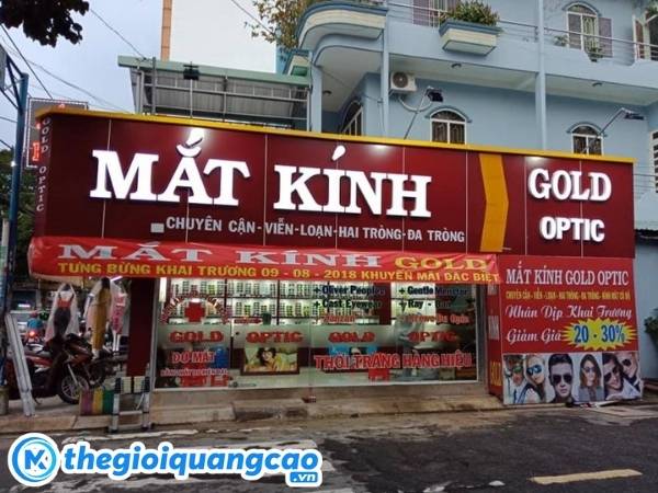 Thiết kế bảng hiệu mắt kính theo yêu cầu