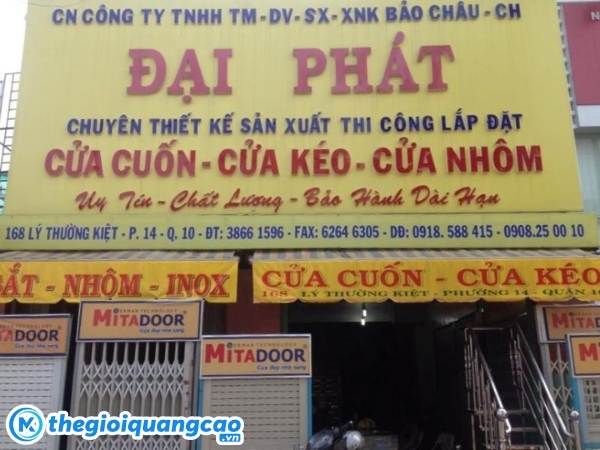 Mẫu bảng hiệu cửa h&agrave;ng nh&ocirc;m k&iacute;nh Đại Ph&aacute;t