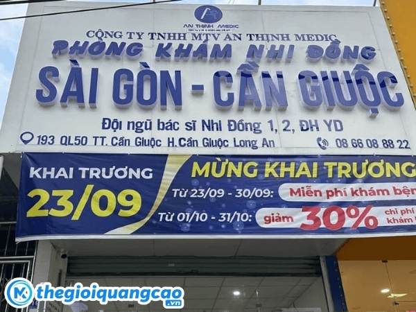 Mẫu bảng hiệu ph&ograve;ng kh&aacute;m nhi đồng S&agrave;i G&ograve;n