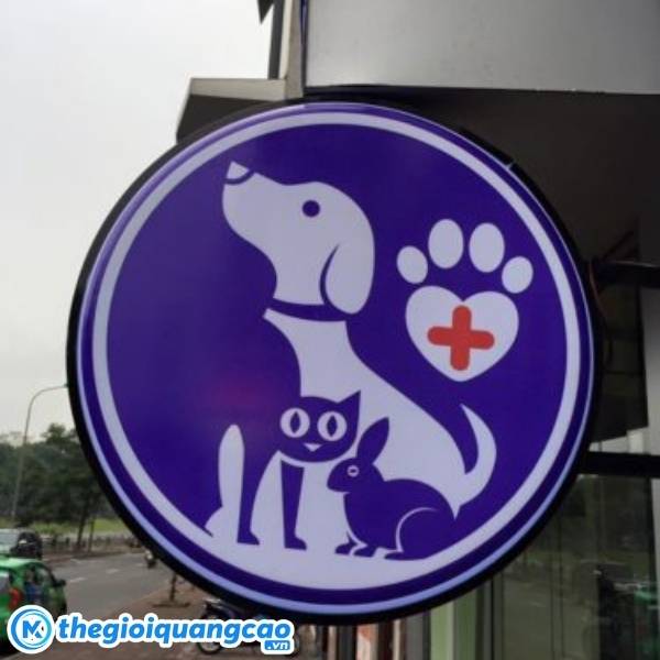 Mẫu biển vẫy ph&ograve;ng kh&aacute;m th&uacute; y