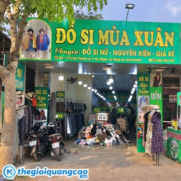 Mẫu bảng hiệu đồ si m&ugrave;a xu&acirc;n