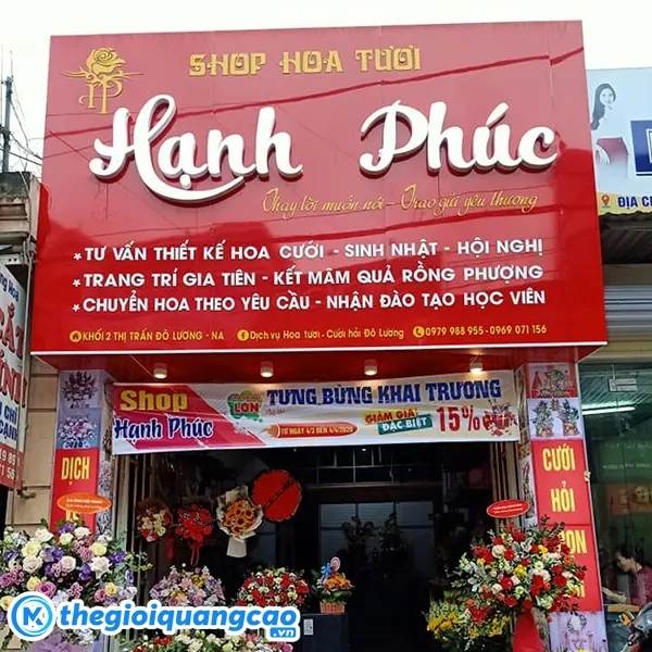 Thiết kế, thi c&ocirc;ng bảng hiệu shop hoa tươi trọn g&oacute;i theo y&ecirc;u cầu
