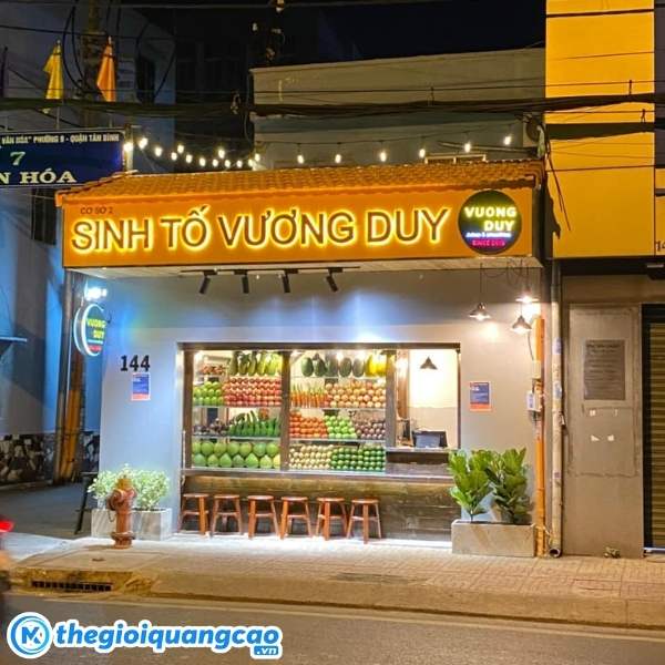 Mẫu bảng hiệu sinh tố nước &eacute;p Vưởng Duy