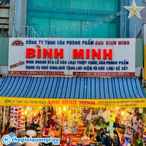 Mẫu bảng hiệu văn ph&ograve;ng phẩm B&igrave;nh Minh