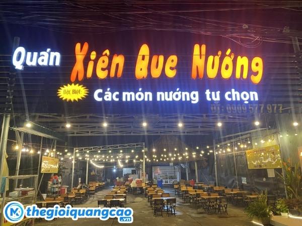 Bảng hiệu hộp đ&egrave;n led cho qu&aacute;n xi&ecirc;n que nướng