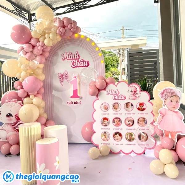 Mẫu background th&ocirc;i n&ocirc;i cho b&eacute; Minh Ch&acirc;u