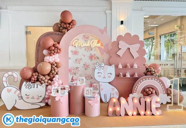 In backdrop th&ocirc;i n&ocirc;i gi&aacute; rẻ lấy nhanh