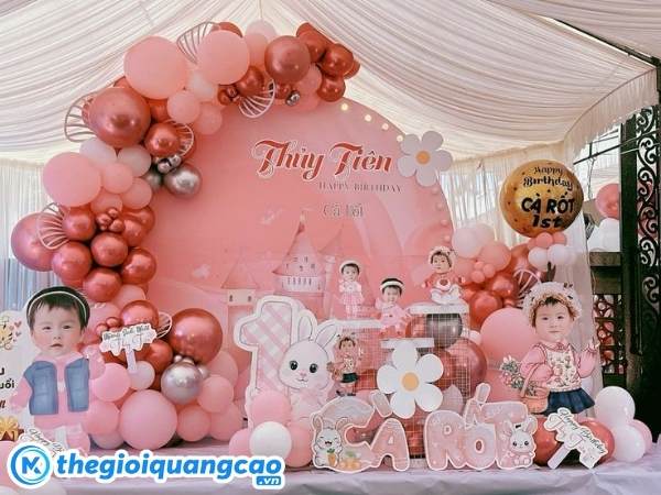  Mẫu backdrop th&ocirc;i n&ocirc;i cho b&eacute; g&aacute;i 