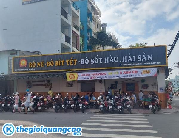 Mẫu bảng hiệu b&ograve; n&eacute; đơn giản m&agrave; nổi bật