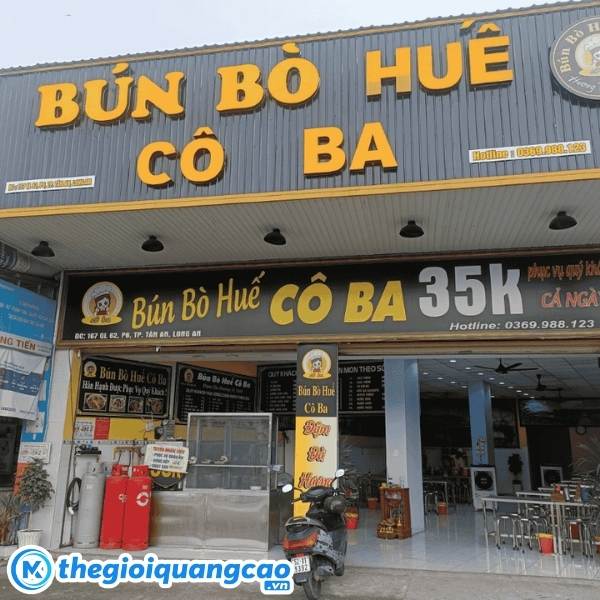 Gi&aacute; l&agrave;m bảng hiệu b&uacute;n b&ograve; huế
