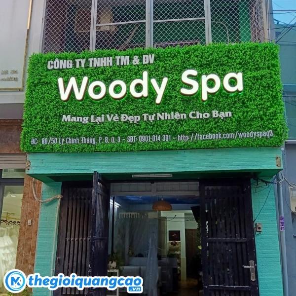 Mẫu bảng hiệu cỏ nh&acirc;n tạo cho Spa