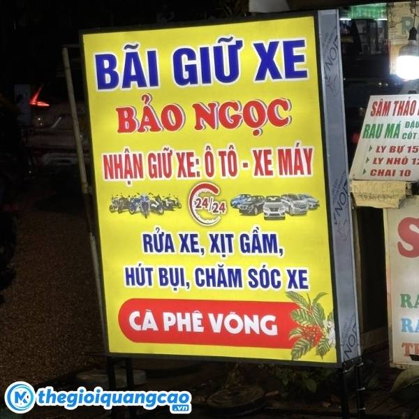 Mẫu hộp đ&egrave;n b&atilde;i giữ xe Bảo Ngọc