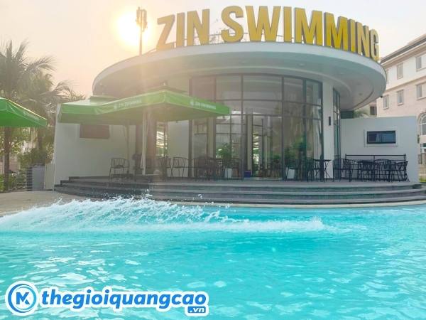 Mẫu bảng hiệu hồ bơi phong c&aacute;ch đơn giản m&agrave; nổi bật