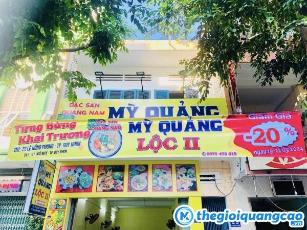 Bảng hiệu m&igrave; quảng chất liệu bạt hiflex