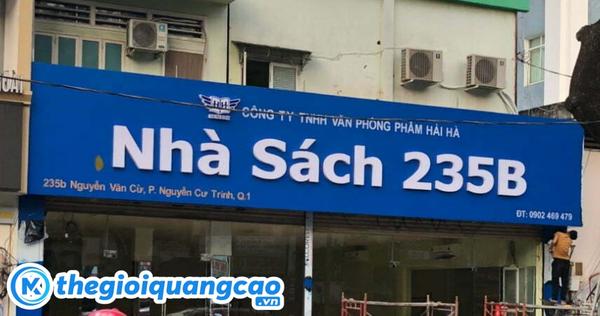 Mẫu bảng hiệu nh&agrave; s&aacute;ch 235B