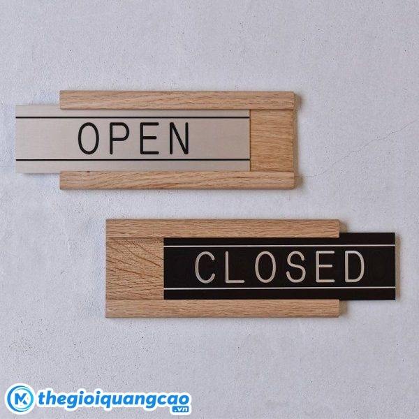 L&agrave;m bảng hiệu open close gi&aacute; rẻ TPHCM
