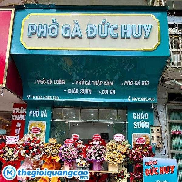 Mẫu bảng hiệu phở g&agrave; Đức Huy