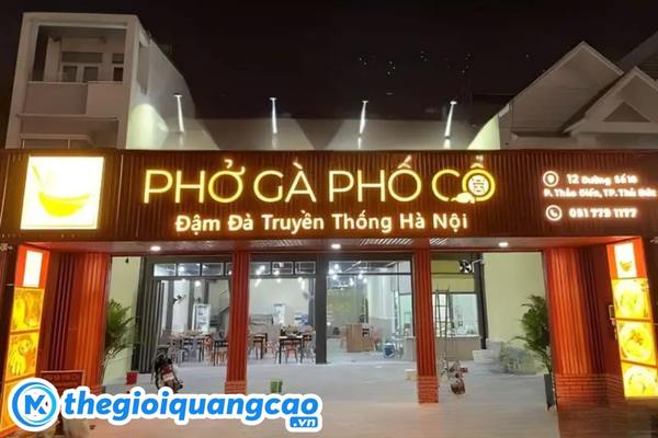 Lưu &yacute; khi l&agrave;m bảng hiệu qu&aacute;n phở