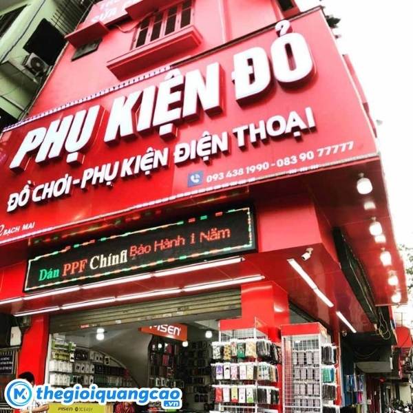 Bảng hiệu phụ kiện điện thoại bằng alu kết hợp chữ nổi sắc n&eacute;t