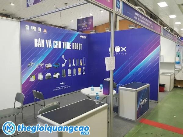 Phồng nền gian h&agrave;ng hội chợ ấn tượng