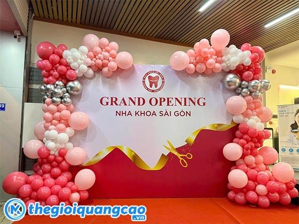 Backdrop khai trương in bạt hiflex