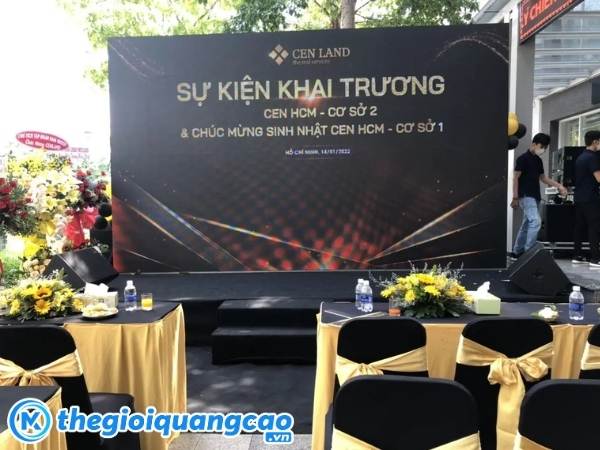 K&iacute;ch thước ti&ecirc;u chuẩn khi in backdrop khai trương