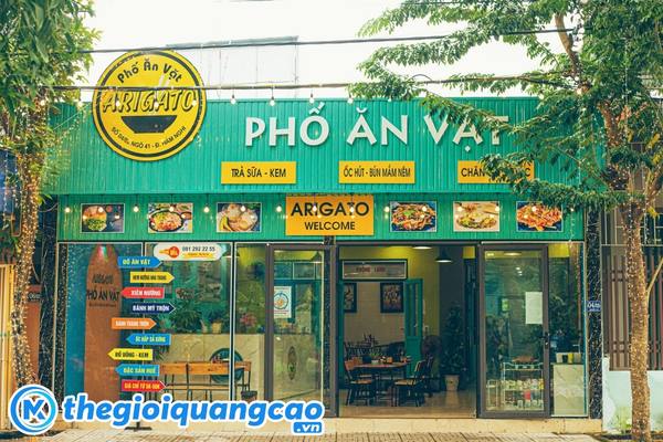 Thi công bảng hiệu quảng cáo ăn vặt giá rẻ trọn gói tại TPHCM