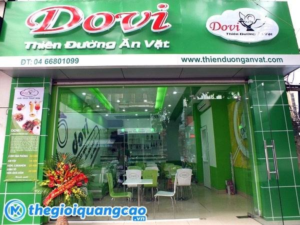 Thiết kế bảng hiệu quán ăn vặt theo yêu cầu