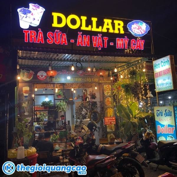 Bảng hiệu quán ăn vặt kết hợp chữ nổi gắn Led