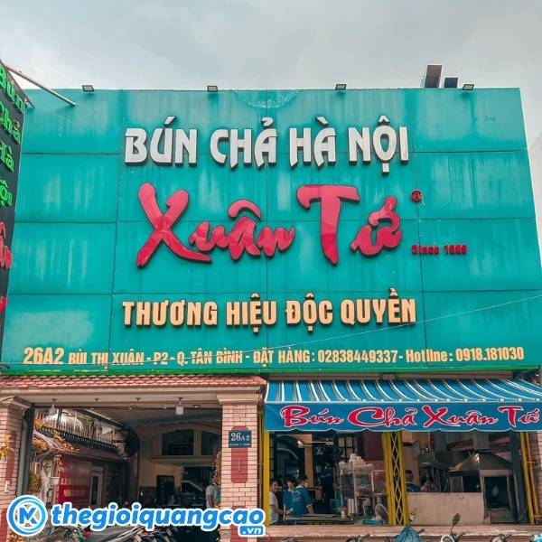 Mẫu bảng hiệu b&uacute;n chả H&agrave; Nội Xu&acirc;n Tứ