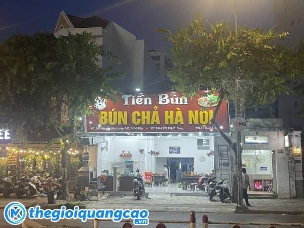 Thiết kế bảng hiệu b&uacute;n chả H&agrave; Nội theo y&ecirc;u cầu