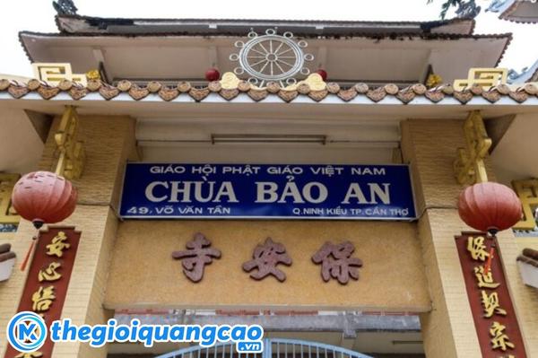 Mẫu bảng hiệu Ch&ugrave;a Bảo An chất liệu bạt hiflex