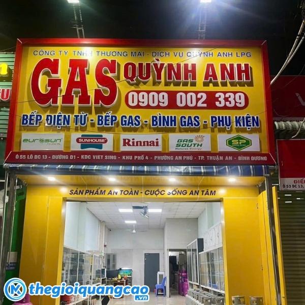 Thiết kế bảng hiệu cửa h&agrave;ng gar theo y&ecirc;u cầu