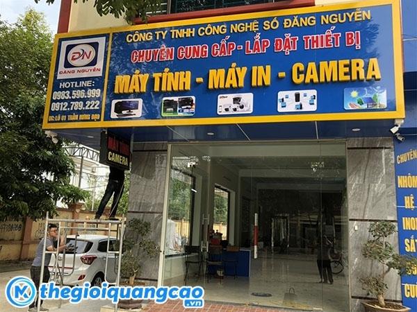 Mẫu bảng hiệu cửa h&agrave;ng chuy&ecirc;n cung cấp m&aacute;y t&iacute;nh, m&aacute;y in, camera
