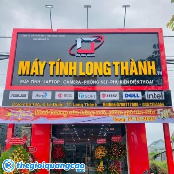 Bảng hiệu m&aacute;y t&iacute;nh long th&agrave;nh mặt dựng ALu chữ nổi Mica