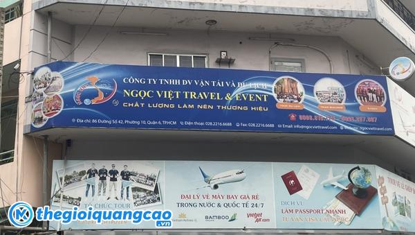 Bảng hiệu c&ocirc;ng ty dịch vụ du lịch chất liệu bạt 3M in UV