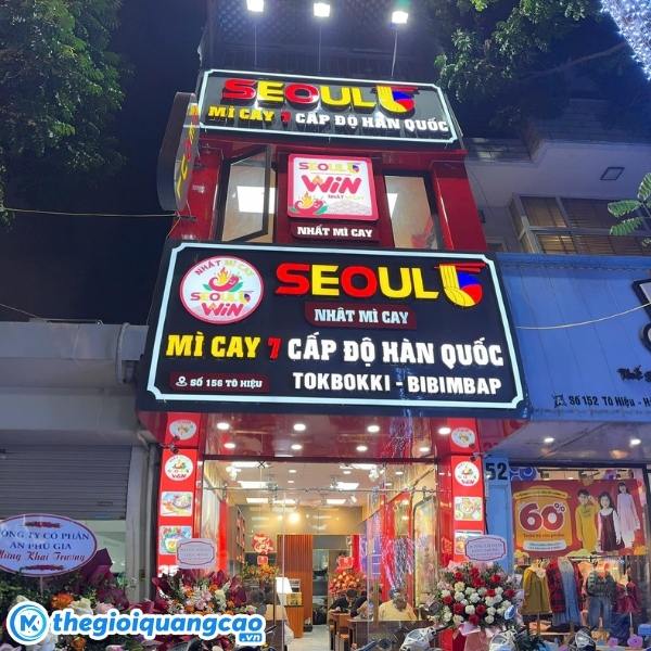 Bảng hiệu tiệm mì cay chữ nổi đèn led